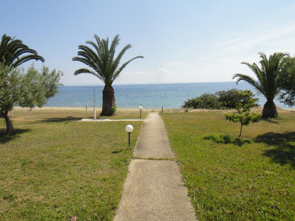 Afroditi Beach Геракини Экстерьер фото