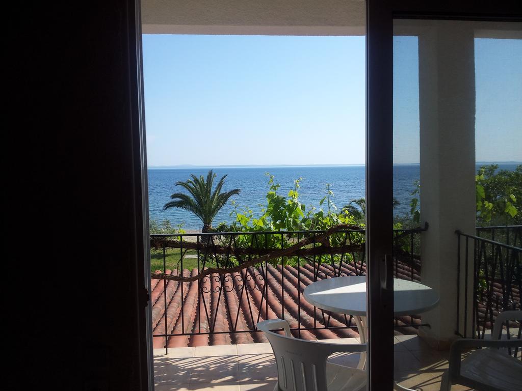 Afroditi Beach Геракини Экстерьер фото